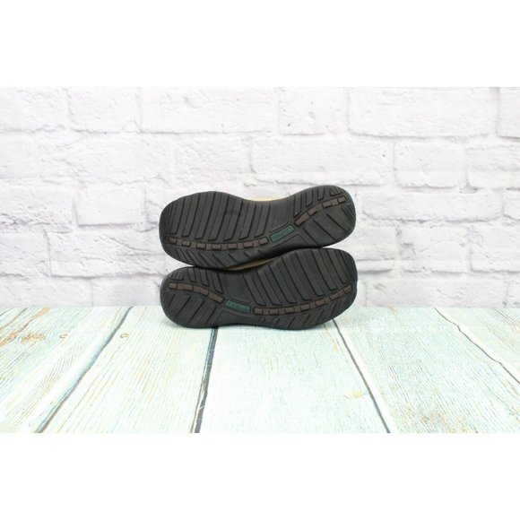 LL Bean Tan Suede Slip-On Round Toe Mules Clogs Shoes Size 7 Medium - Picture 9 of 9